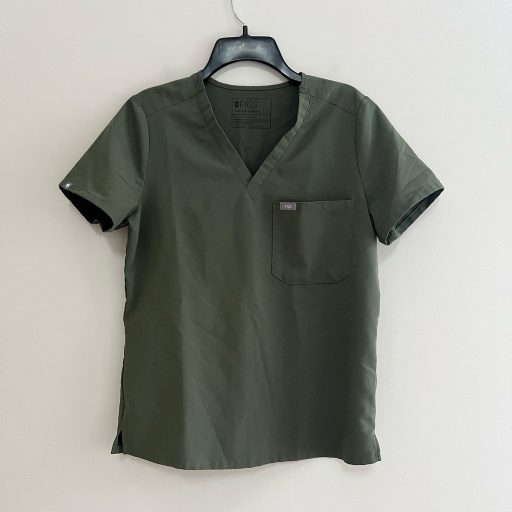 FIGS | Moss Catarina